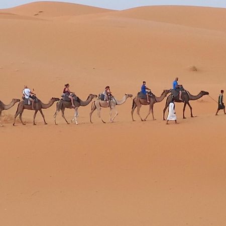 Hotel Sahara Family Camp Merzouga Esterno foto